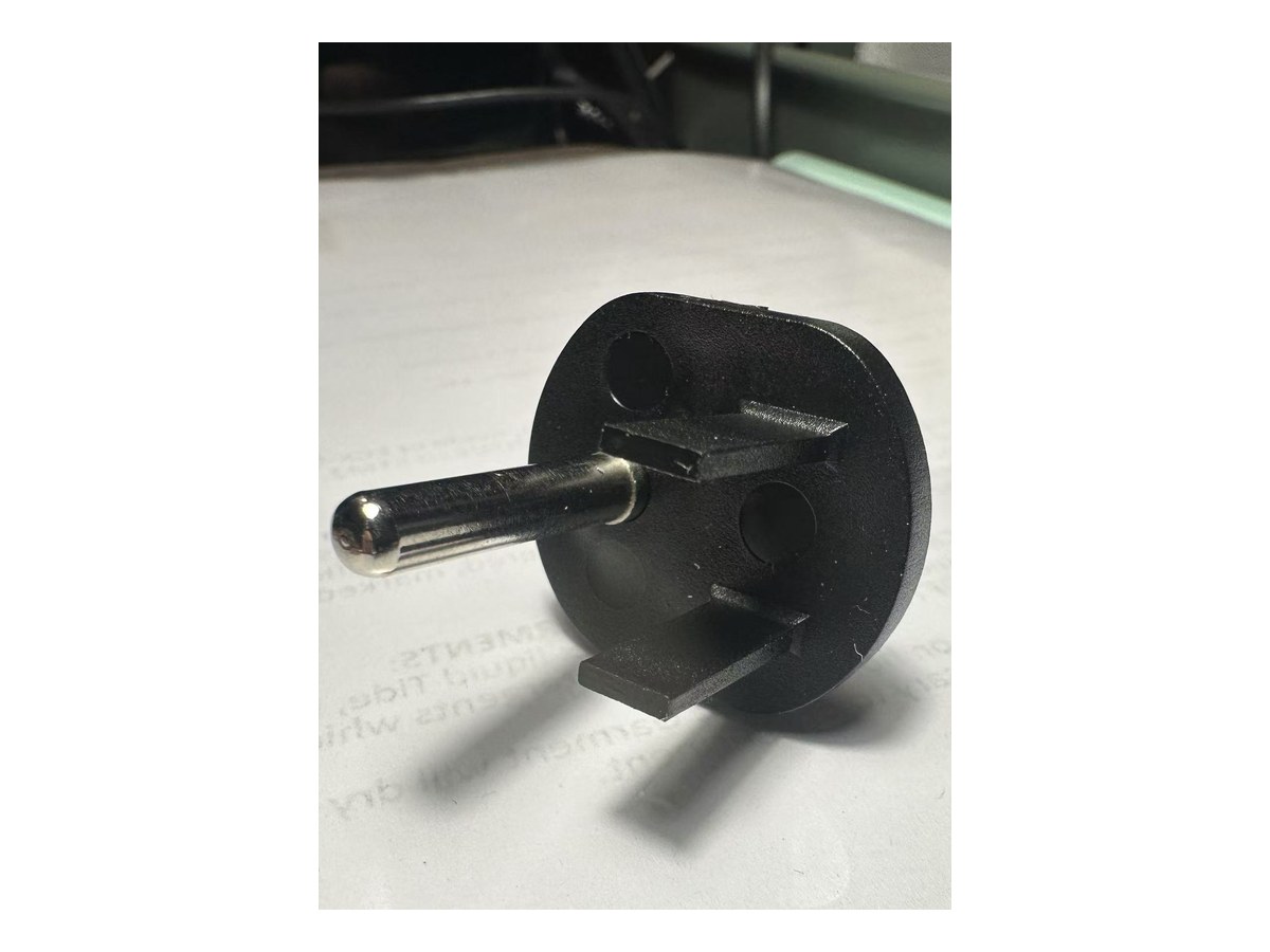US anti-static grounding plug pin view